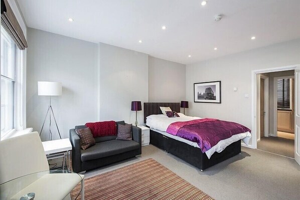 Studio | 1 bedroom, premium bedding, iron/ironing board, free WiFi