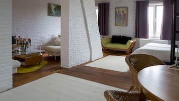 Phòng Suite, 3 phòng ngủ | 3 phòng ngủ, trang trí khác biệt, nôi/cũi di động
