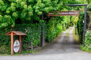 Entrada de la propiedad