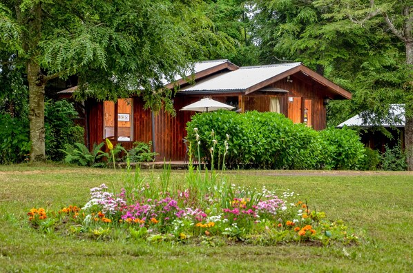 Standard-Ferienhaus, 1 Schlafzimmer, eigenes Bad | 1 Schlafzimmer, kostenlose Babybetten, kostenloses WLAN, Bettwäsche