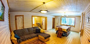 Flat-screen TV - Black Fox Resort (Krasno)
