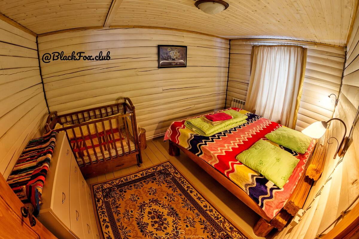 Cottage, 4 Bedrooms | Desk, cribs (free), rollaway beds (surcharge), WiFi (free)