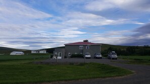 Front of property - Breidamyri Farm Apartments (Laugar)