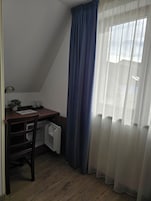 Double Room | Desk, iron/ironing board, free cribs/infant beds, free WiFi