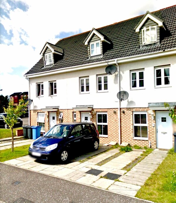 Bagian depan properti