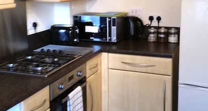 Livingston Ideal Commuter Townhouse