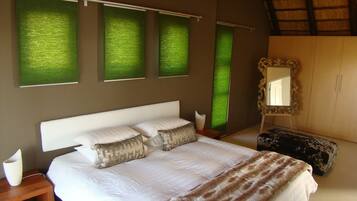 House, 3 Bedrooms | 3 bedrooms, in-room safe, desk, iron/ironing board