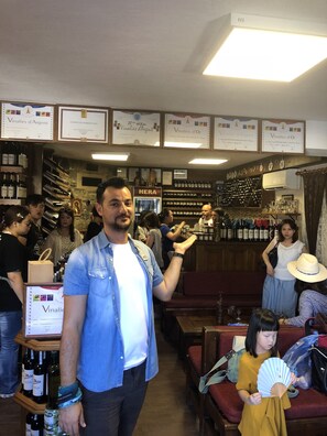 Bar (en el alojamiento)