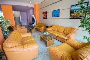 Lobby sitting area - Hotel Bohemi (Sunny Beach)