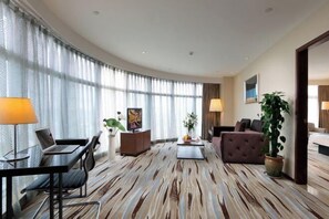 Desk, blackout drapes, rollaway beds, free WiFi