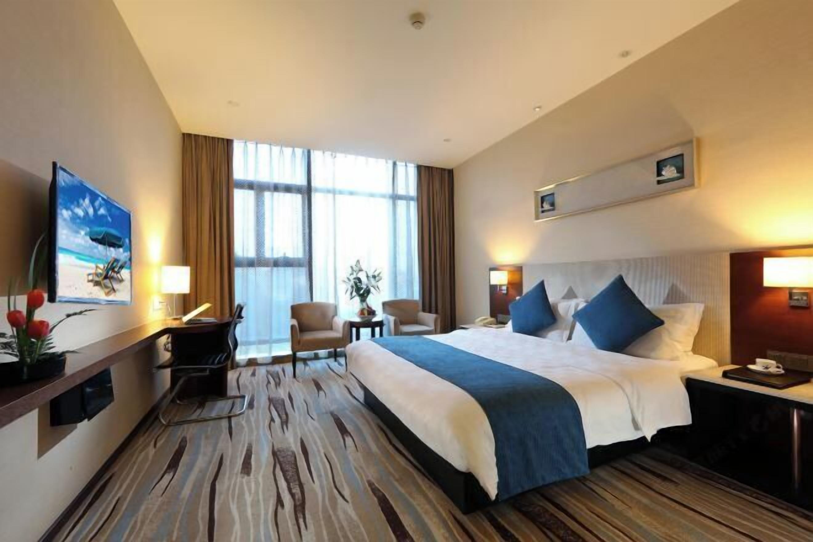 Desk, blackout curtains, rollaway beds, free WiFi