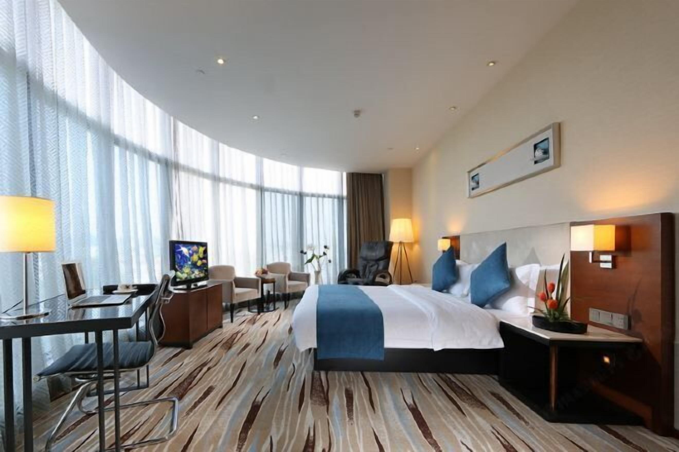 Desk, blackout curtains, rollaway beds, free WiFi