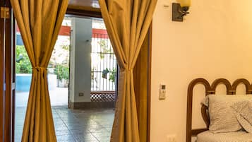 Literie de qualité supérieure, décoration personnalisée