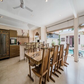 Villa superior | Comedor