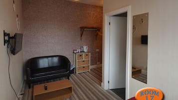 Standard Double Room, Ensuite (2nd floor rm 17 (no lift)) | 1 bedroom