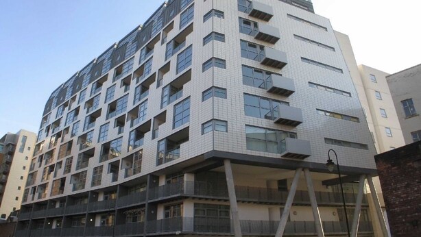 Front of property - Whitworth Street Apartments (Manchester)