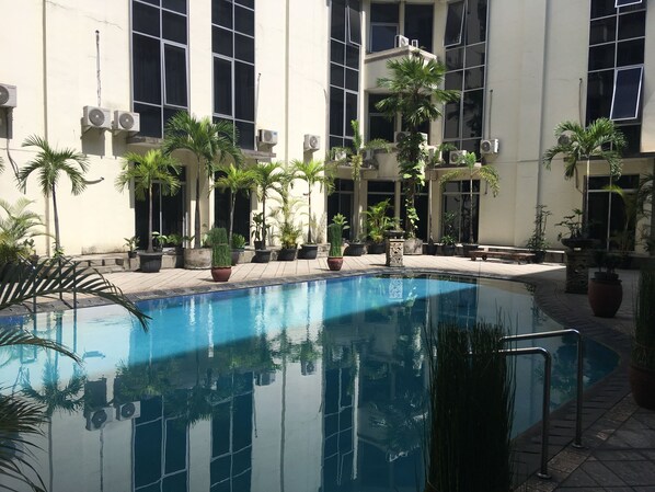 Outdoor pool