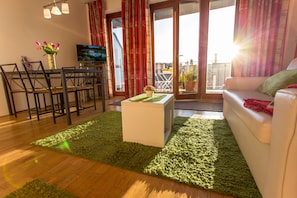 Living area - Colours Apartments Budapest (Budapest)