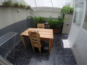 Departamento (COP38) | Terraza o patio