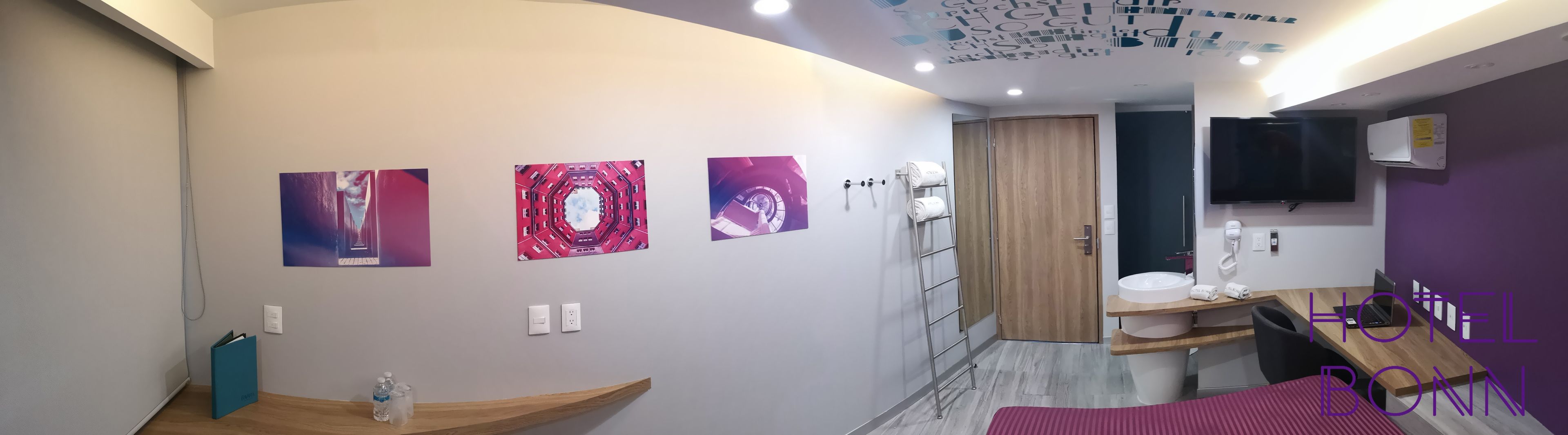 business room | 1 bedroom, select comfort beds, in-room safe, individually decorated