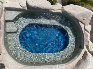 Outdoor spa tub - Villa Serena Centro Histórico (Mazatlán)