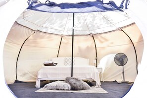 Superior Tent | Individuell dekoriert, schallisolierte Zimmer, kostenloses WLAN