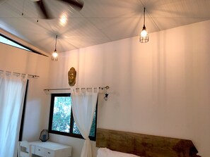 Individually decorated, soundproofing, free WiFi, wheelchair access - Driftwood Glamping and Boutique Hotel (Nosara)