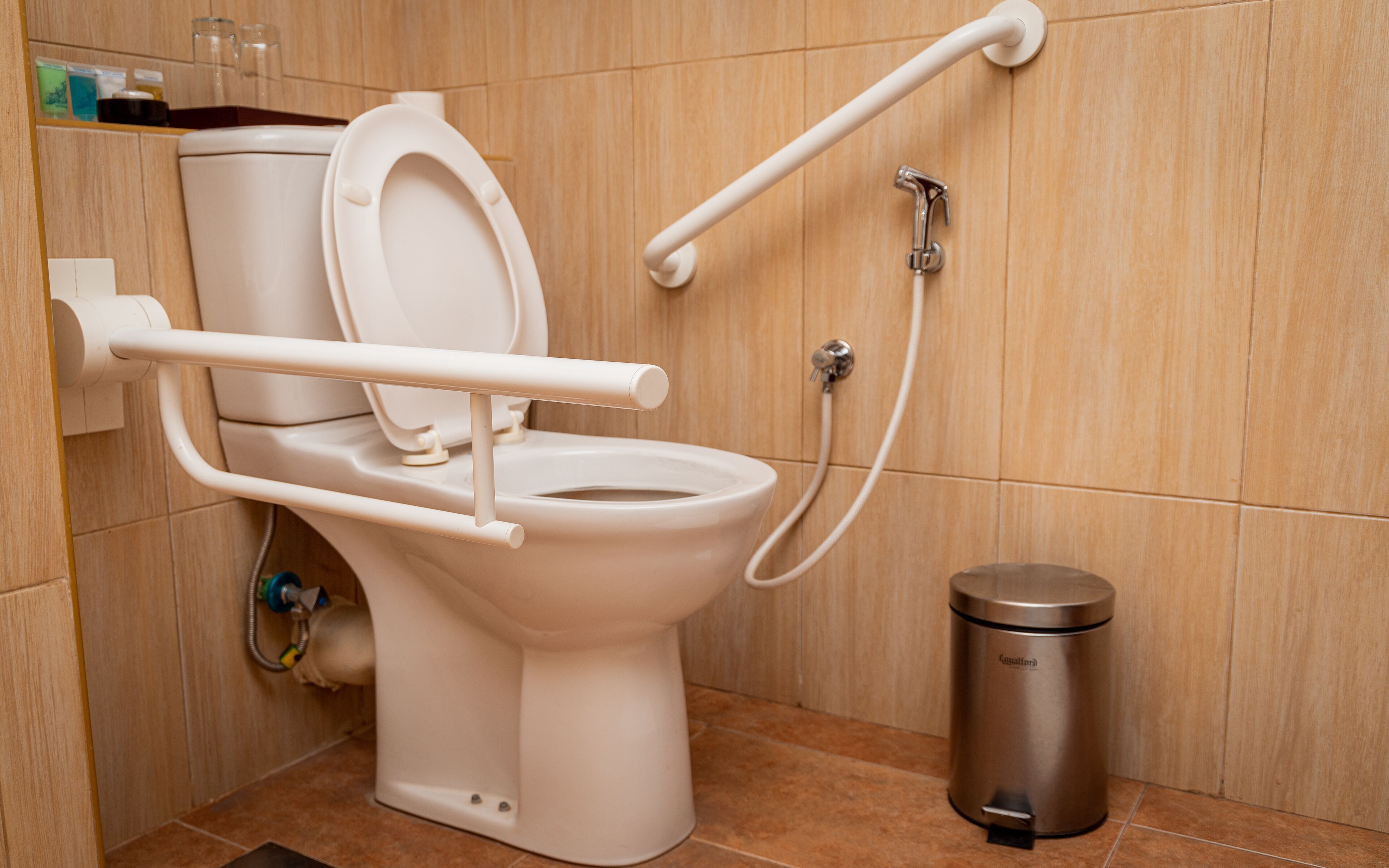 accessible room | premium bedding, minibar, in-room safe, desk