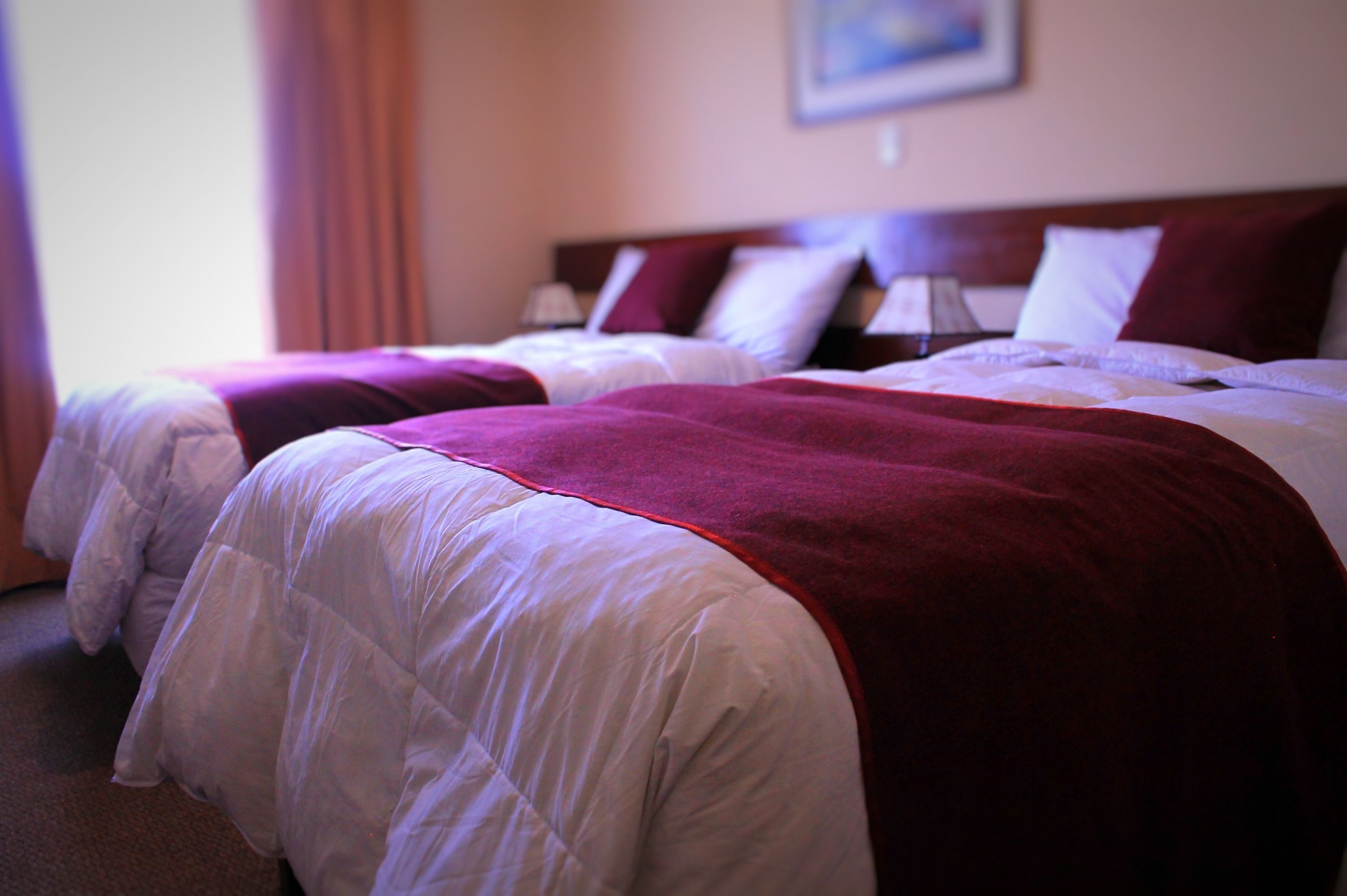 in-room safe, desk, laptop workspace, blackout curtains