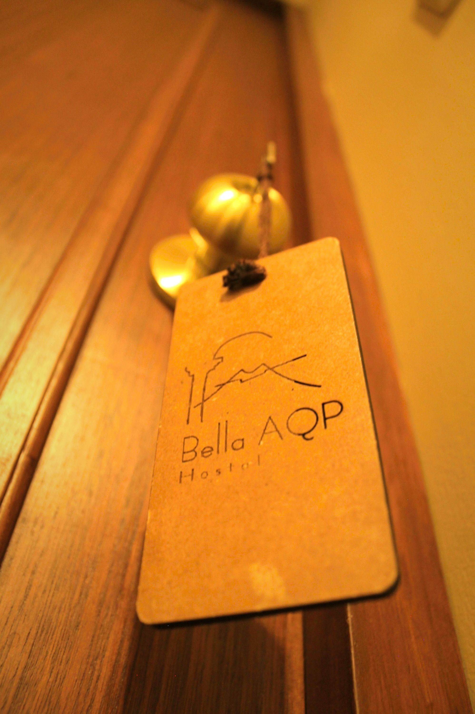 in-room safe, desk, laptop workspace, blackout curtains