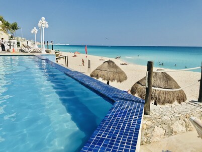 Ocean View Apartments – Increíble