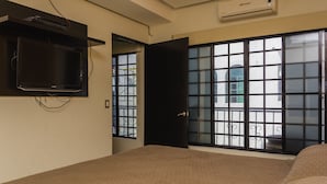 Condo familiar, 2 habitaciones, vista al mar | 2 habitaciones, wifi gratis y ropa de cama 