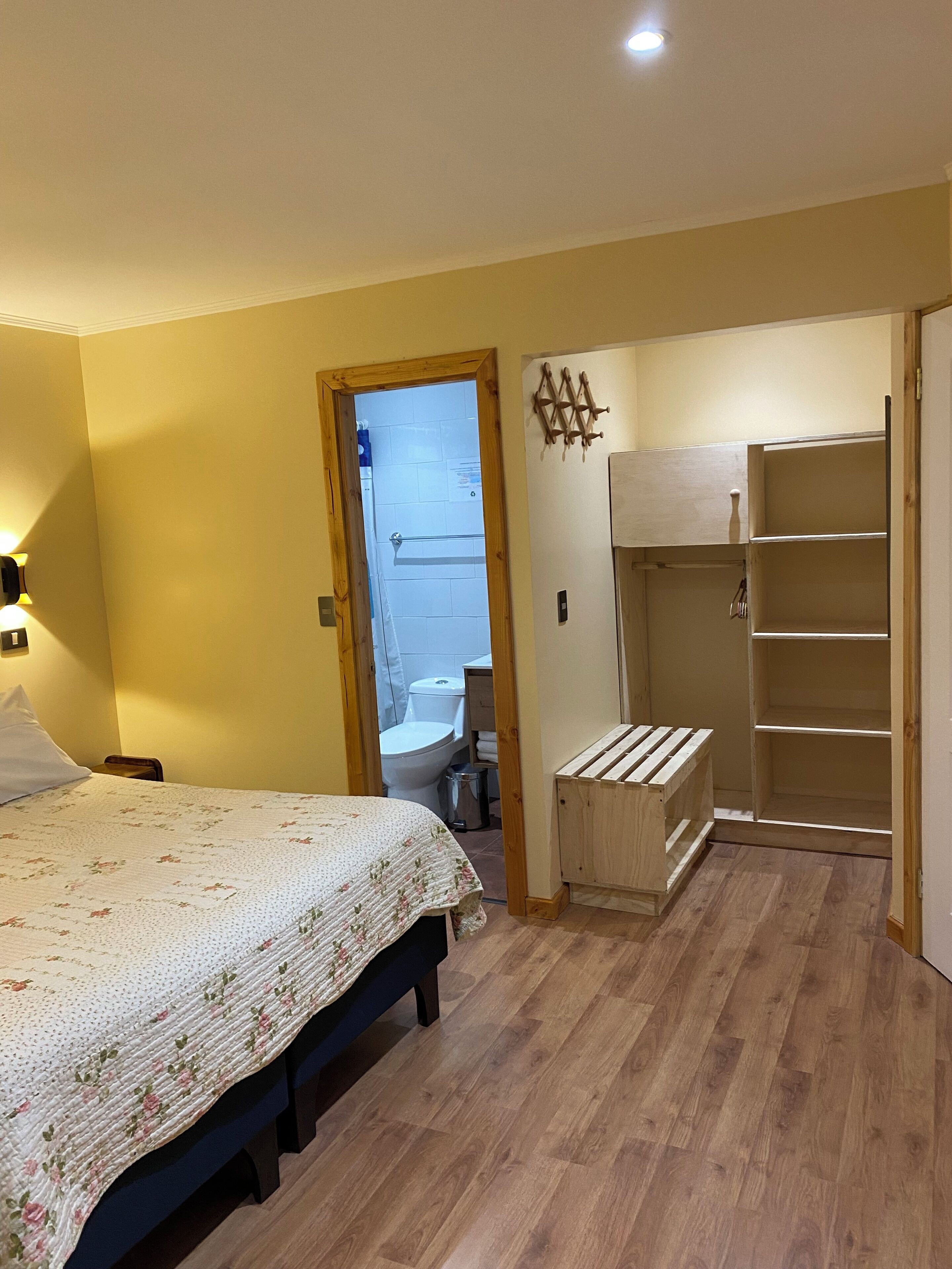 Family Room, Multiple Beds, Private Bathroom | Egyptian cotton sheets, premium bedding, individually decorated