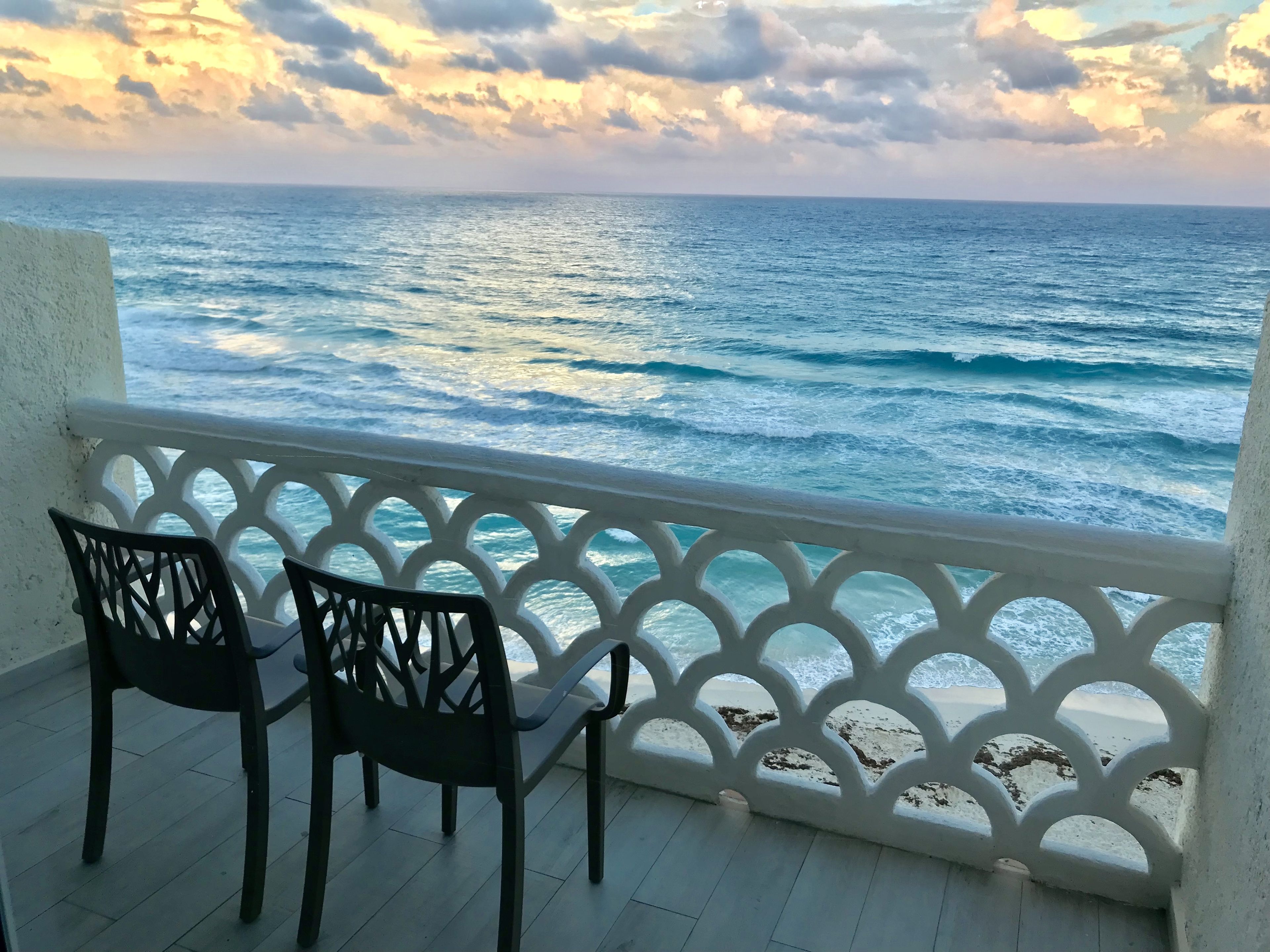 Beach Condo -Panoramic View 180 Degrees | Terrace/patio