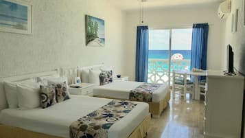Deluxe Studio Suite, Oceanfront (Delicia Frente al Mar) | Premium bedding, pillow-top beds, in-room safe, individually decorated