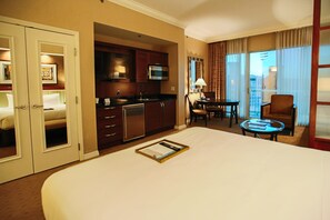 Free WiFi, bed sheets, wheelchair access