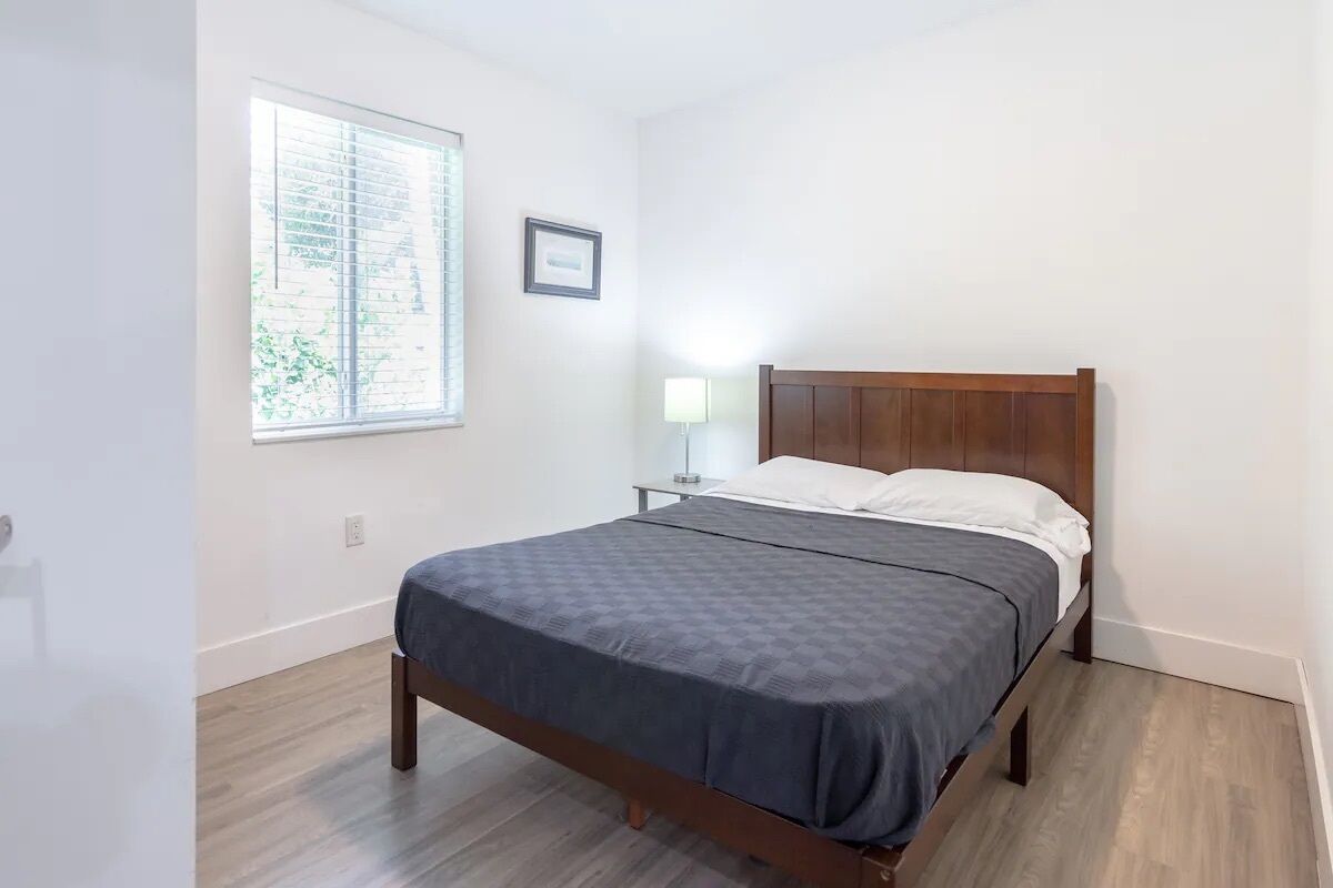 2 chambres, fer et planche à repasser, lit parapluie, Wi-Fi gratuit