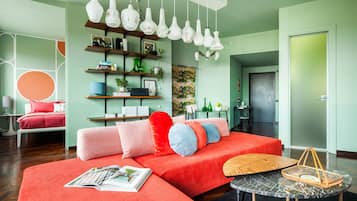 Smart TV, books, music library, stereo