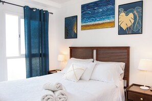 Unclassified image, 3 of 18, button - No more winter blues! enjoy Las palmas  (Las Palmas de Gran Canaria)