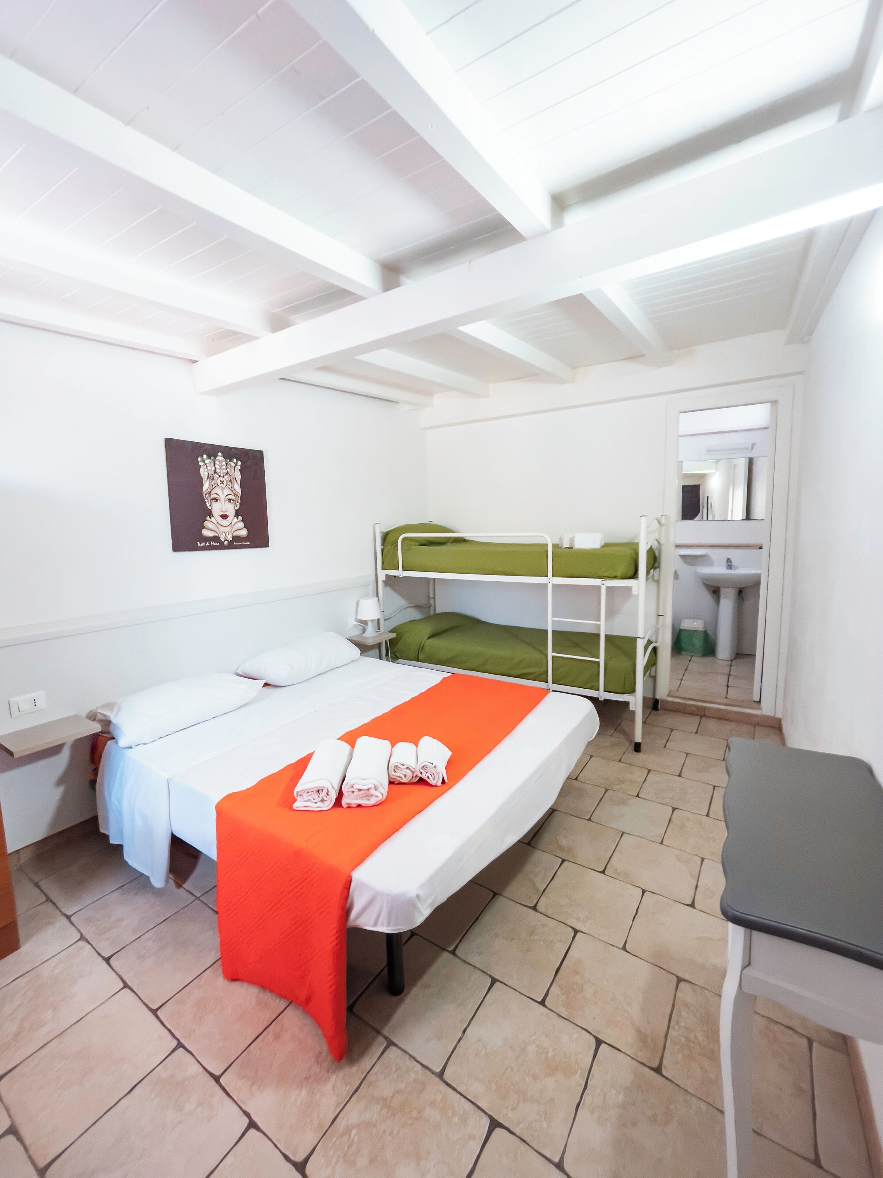 3 camere, ferro/asse da stiro, Wi-Fi, lenzuola
