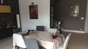 用餐