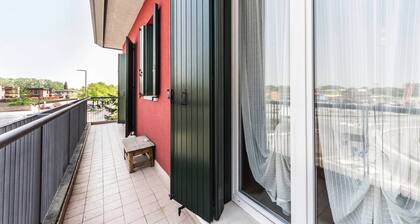 Novalesi Apartment (20 minutes from Venice)