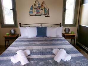 1 bedroom, iron/ironing board, free WiFi, bed sheets - Very clean, self catering 1 bedroom apartment (Kefalonia)