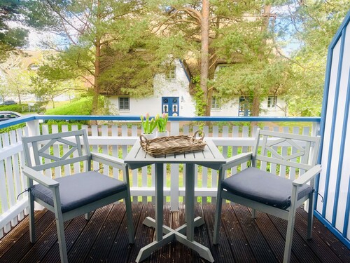 Zingst, Fewo Strandidyll unter Reet, Maisonette, direkt am Strand