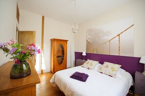 4 Schlafzimmer, Bügeleisen/Bügelbrett, Reisekinderbett, kostenloses WLAN