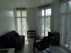 Télévision, espaces bureaux