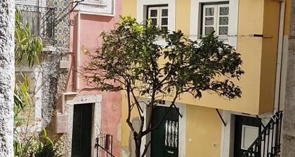 ESTEVAO III-Duplex Alfama for 4 people!
