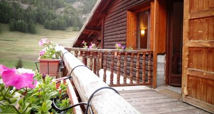 Joli T3 mit sonnigen Garten in St. Veran Chalp