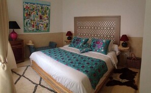 6 bedrooms, iron/ironing board, internet, bed sheets - RIAD JENNAT EL MOSSAFIR (Essaouira)
