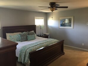 3 bedrooms, iron/ironing board, free WiFi, bed sheets - AMAZING BEACH Home at the VB Oceanfront! Walk to the Beach and more! (Virginia Beach)